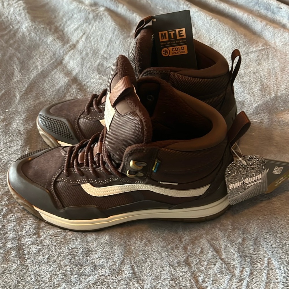 Vans hiking water proof shoes